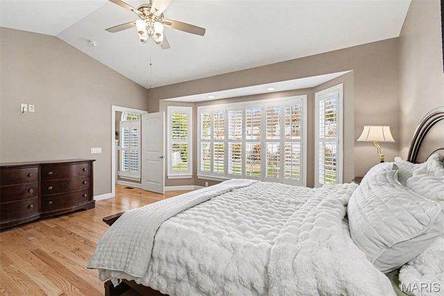 1105 Winter Lake Drive, Fenton, MO 63026