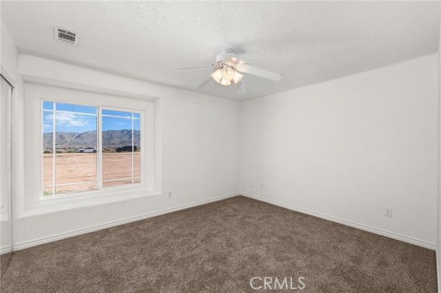 15088 Mesquite Road, Apple Valley, CA 92307