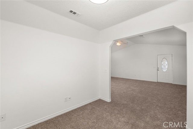 15088 Mesquite Road, Apple Valley, CA 92307