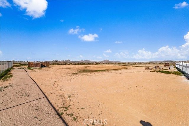 15088 Mesquite Road, Apple Valley, CA 92307