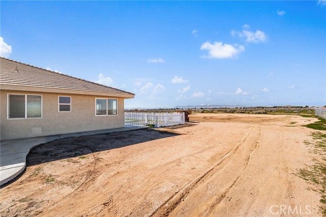 15088 Mesquite Road, Apple Valley, CA 92307