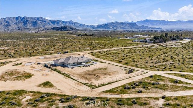 15088 Mesquite Road, Apple Valley, CA 92307