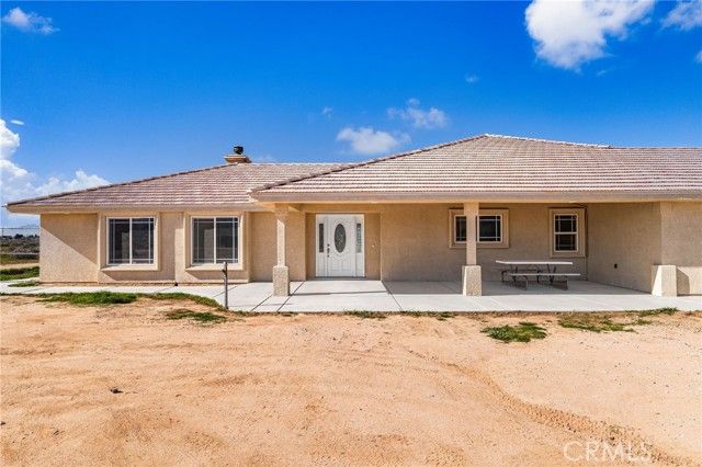 15088 Mesquite Road, Apple Valley, CA 92307