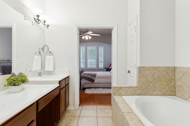 6813 Allegiance Drive, Mckinney, TX 75071