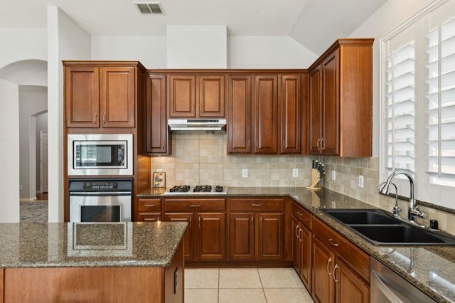 6813 Allegiance Drive, Mckinney, TX 75071