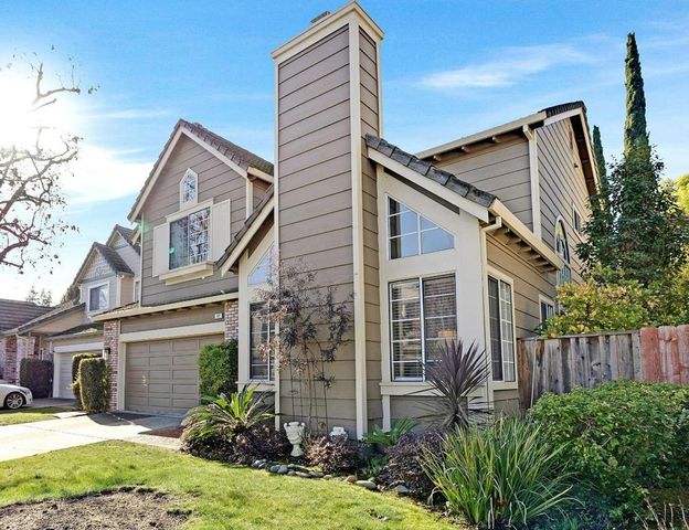 132 Danbury Lane, Redwood City, CA 94061