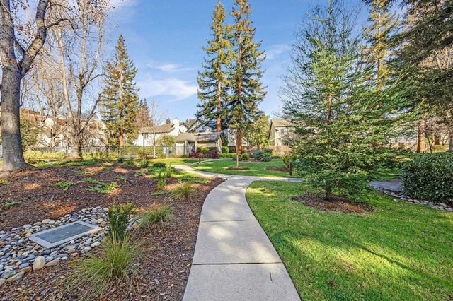 132 Danbury Lane, Redwood City, CA 94061