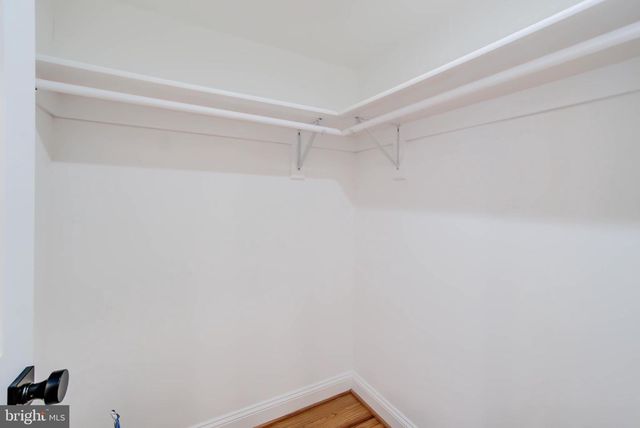 2910 18TH ST NW, Washington, DC 20009