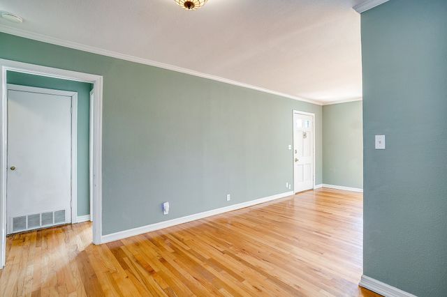 4412 Calmont Avenue, Fort Worth, TX 76107