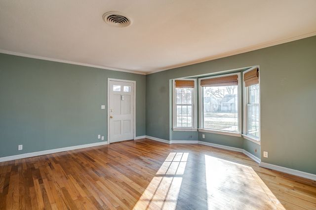 4412 Calmont Avenue, Fort Worth, TX 76107