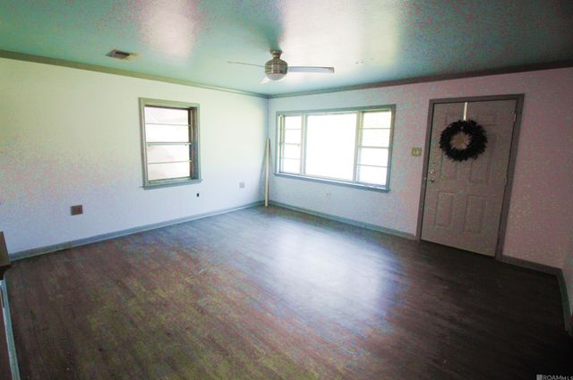 5755 Mapleton Dr, Greenwell Springs, LA 70739