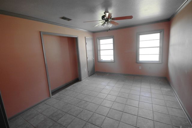 5755 Mapleton Dr, Greenwell Springs, LA 70739