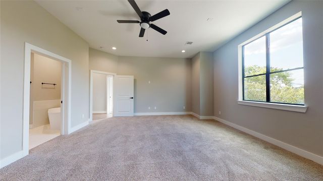 806 E 39th Street A, Houston, TX 77022
