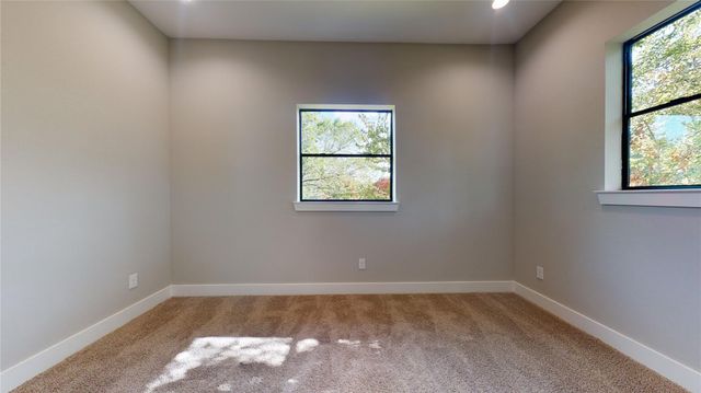 806 E 39th Street A, Houston, TX 77022