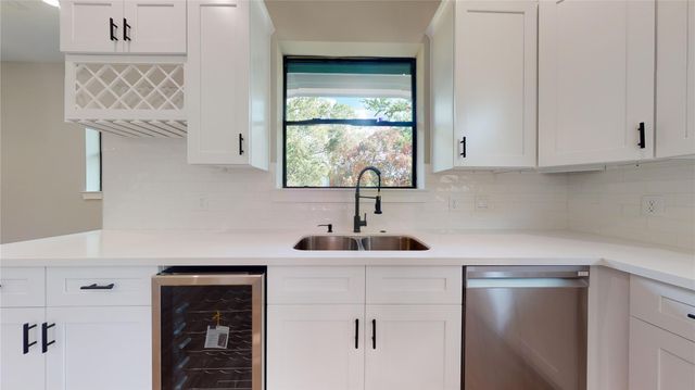806 E 39th Street A, Houston, TX 77022
