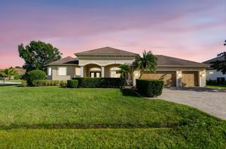 5841 NW Alpha Court, Port St Lucie, FL 34986