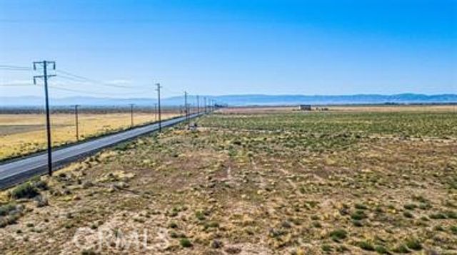 70 Antelope, Lancaster, CA 93536