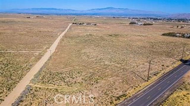 70 Antelope, Lancaster, CA 93536