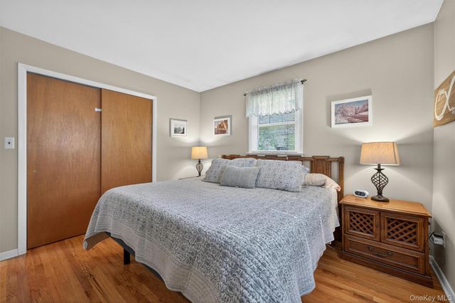 19 Ivy Cliff Road, Campbell Hall, NY 10916