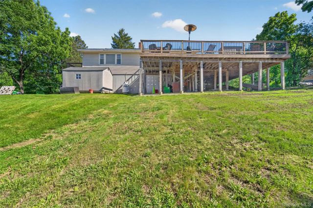 19 Ivy Cliff Road, Campbell Hall, NY 10916