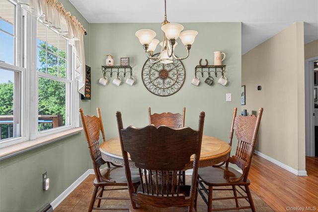 19 Ivy Cliff Road, Campbell Hall, NY 10916