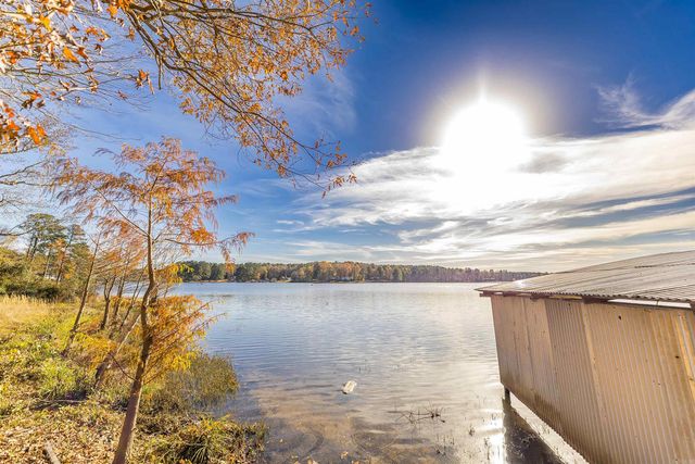 214 Ouachita 310, Chidester, AR 71726