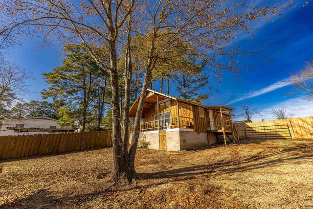 214 Ouachita 310, Chidester, AR 71726