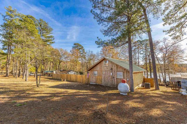 214 Ouachita 310, Chidester, AR 71726