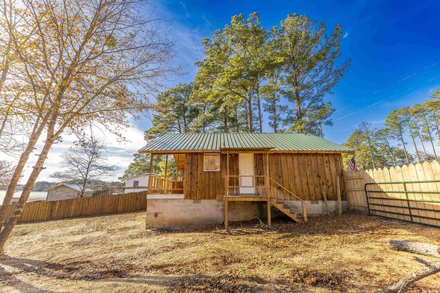 214 Ouachita 310, Chidester, AR 71726