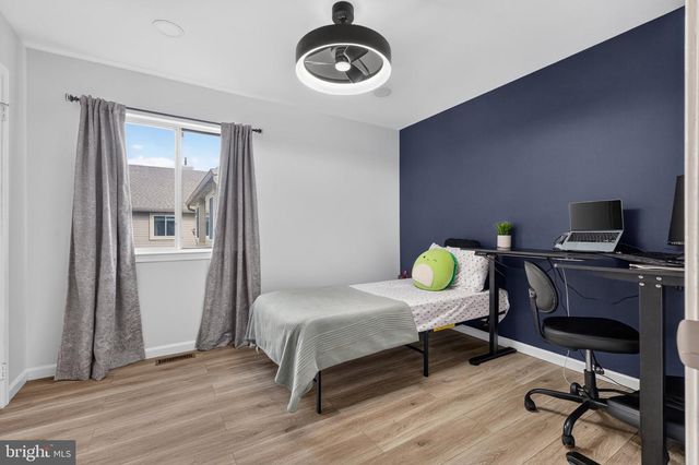 49 CHATHAM CT, East Windsor Twp, NJ 08520