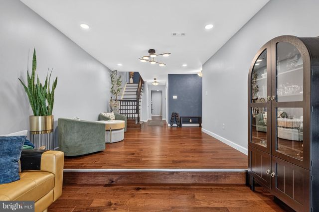49 CHATHAM CT, East Windsor Twp, NJ 08520
