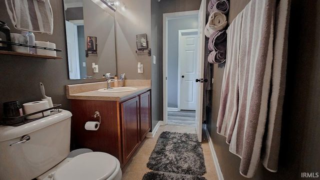 5827 Granite Drive, Anderson, IN 46013