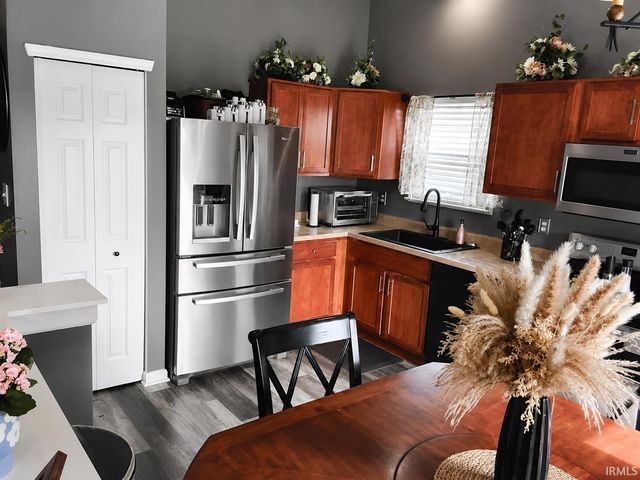 5827 Granite Drive, Anderson, IN 46013
