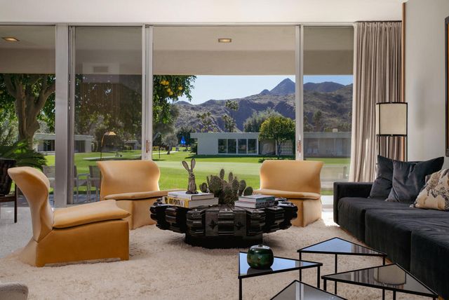 170 Desert Lakes Drive, Palm Springs, CA 92264