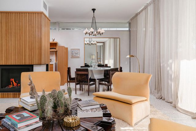 170 Desert Lakes Drive, Palm Springs, CA 92264