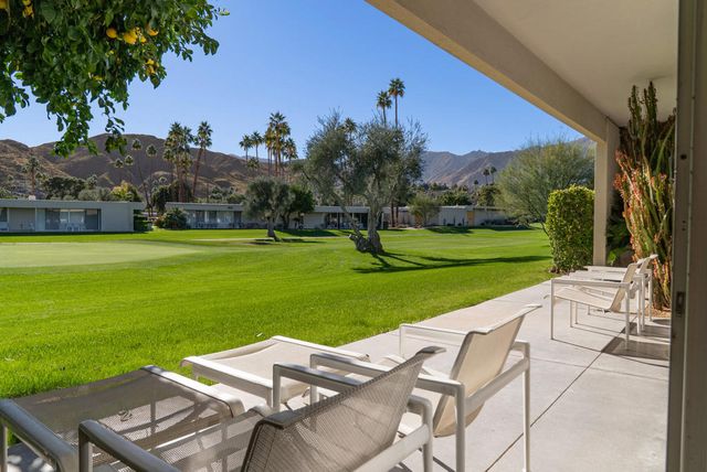 170 Desert Lakes Drive, Palm Springs, CA 92264