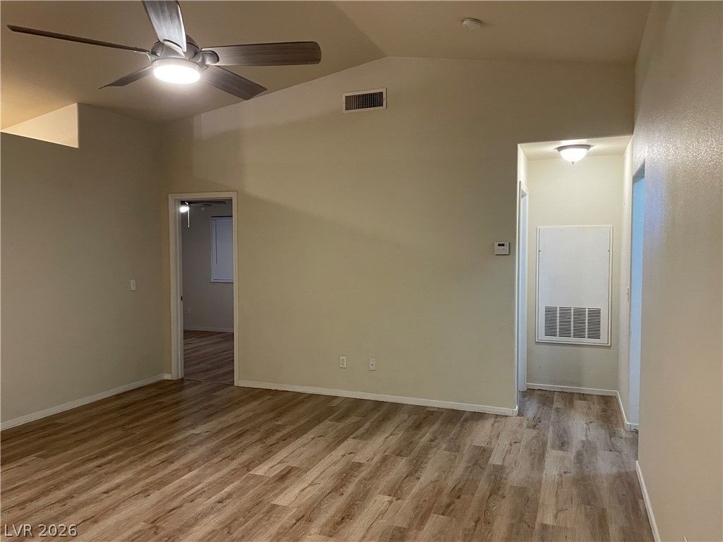 7572 Durham Hall Avenue 201, Las Vegas, NV 89130 — photo 4