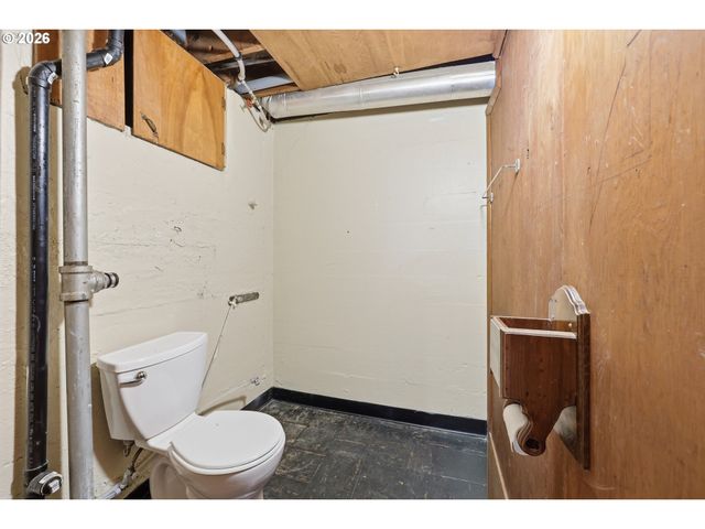 415 Se 94TH Ave, Portland, OR 97216