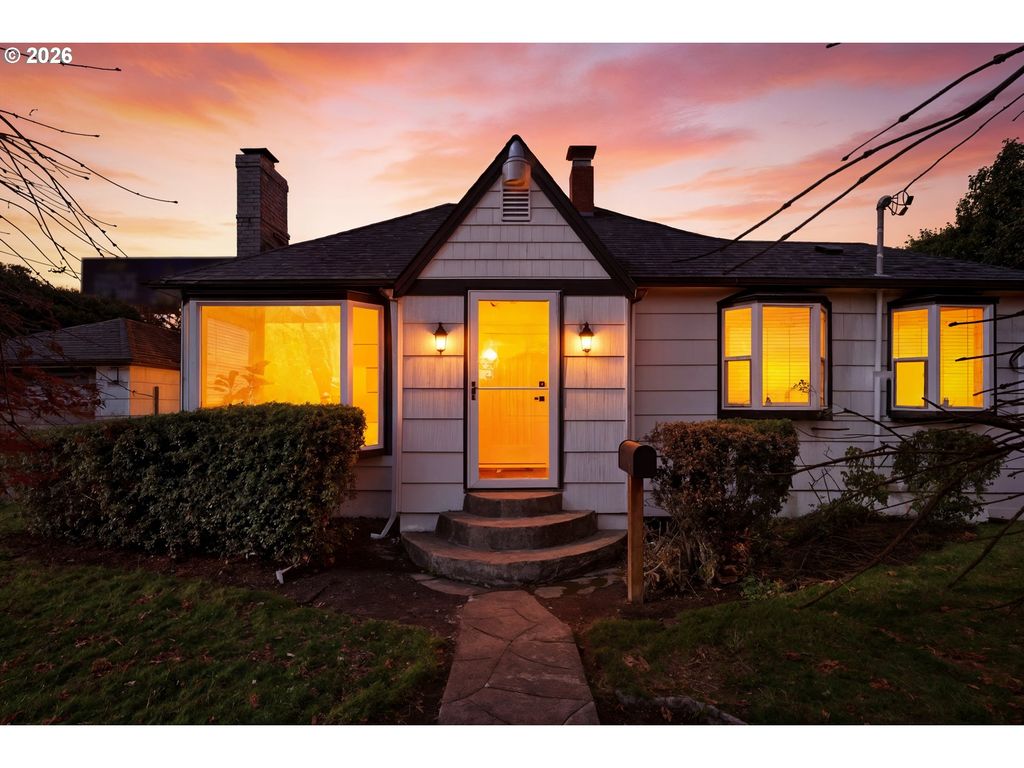 415 Se 94TH Ave, Portland, OR 97216