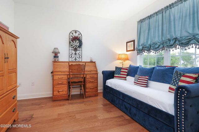 152 Edenton Drive, Barnegat, NJ 08005