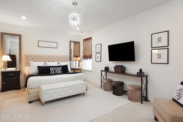 152 Edenton Drive, Barnegat, NJ 08005