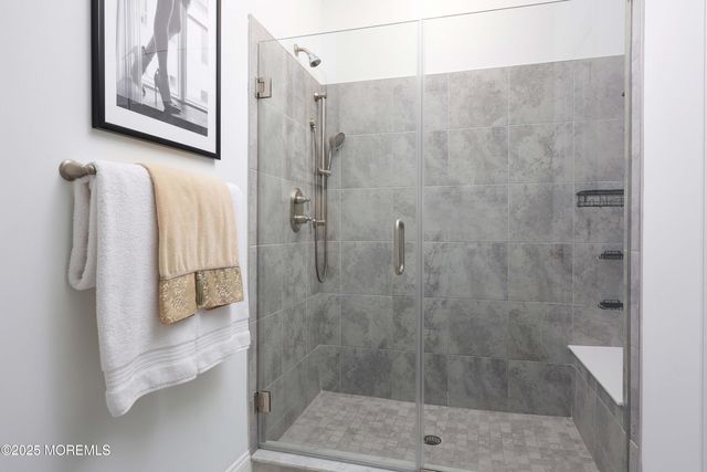 152 Edenton Drive, Barnegat, NJ 08005