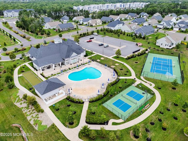 152 Edenton Drive, Barnegat, NJ 08005