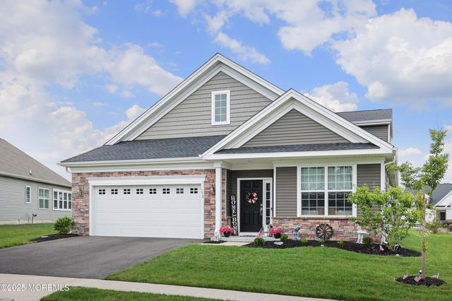 152 Edenton Drive, Barnegat, NJ 08005