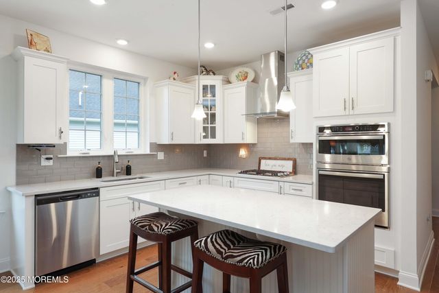 152 Edenton Drive, Barnegat, NJ 08005