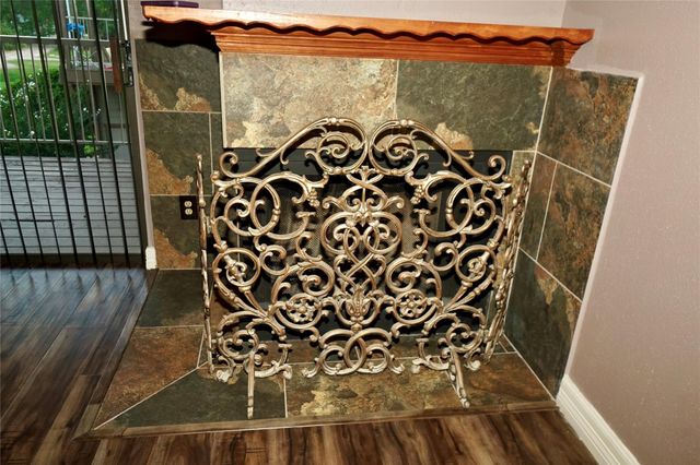 8275 Sands Point Drive 176, Houston, TX 77036