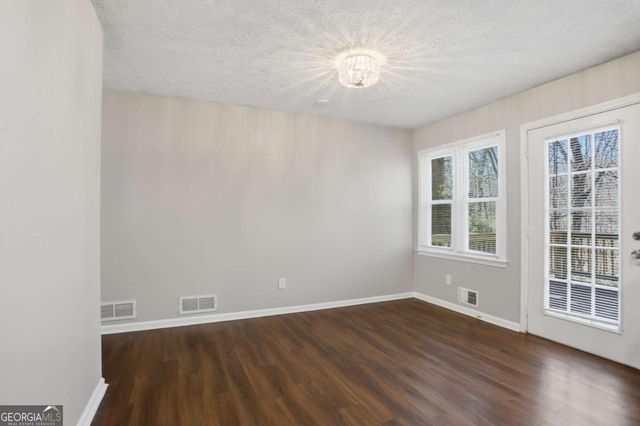 4927 Wade Valley Way, Cumming, GA 30040