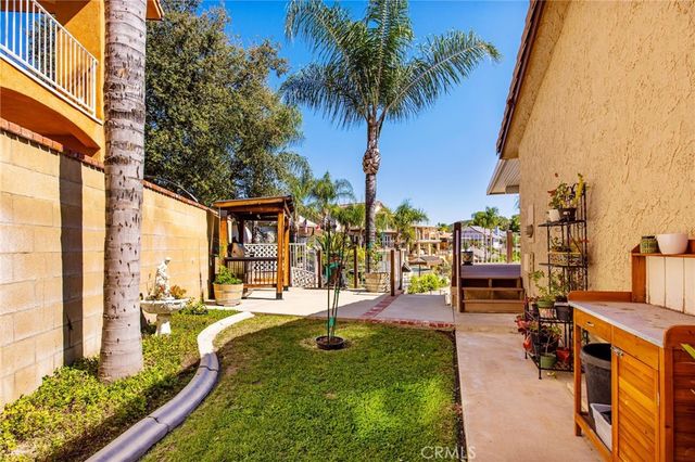 30176 Windward, Canyon Lake, CA 92587