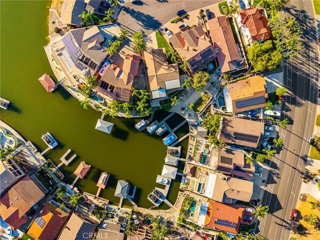 30176 Windward, Canyon Lake, CA 92587