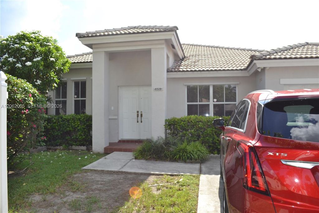 8328 SW 163rd Avenue, Miami, FL 33193